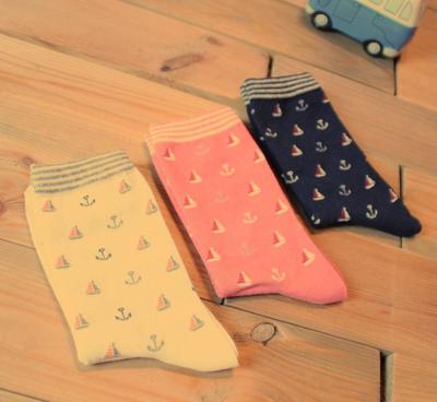 秋冬時尚之選 全棉海軍風女襪，防脫落設計盡顯貼心